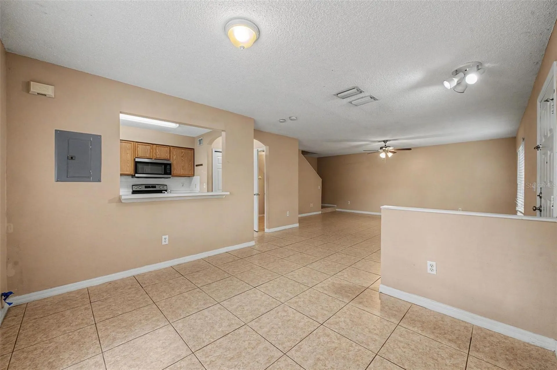 7434 E Bank Drive Tampa FL 33617