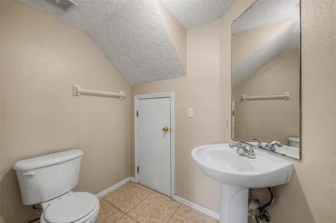 7434 E Bank Drive Tampa FL 33617