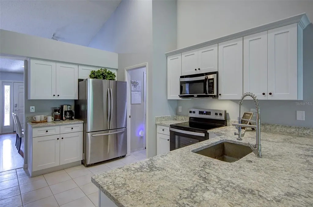 1541 Chepacket Street Brandon FL 33511
