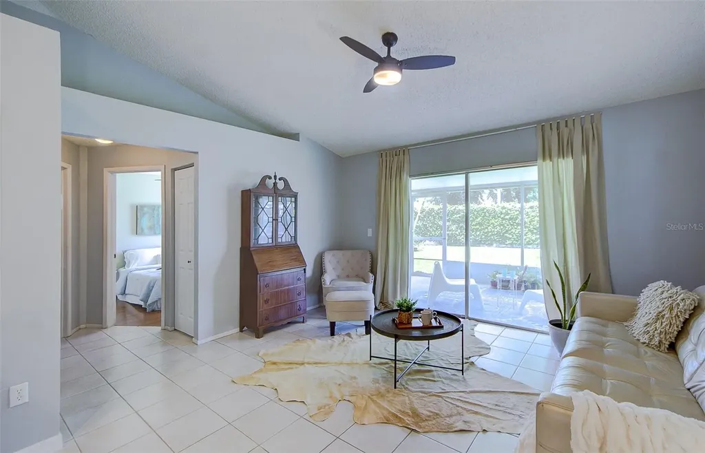 1541 Chepacket Street Brandon FL 33511