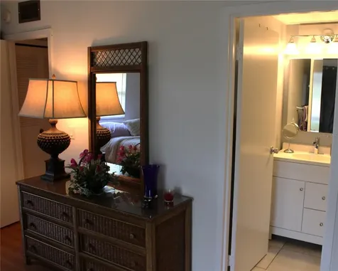 1802 Bedford Terrace Sun City Center FL 33573