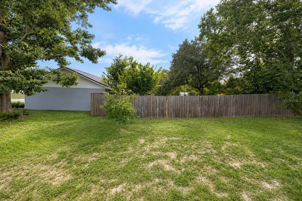 1822 S Houston Drive Deltona FL 32738