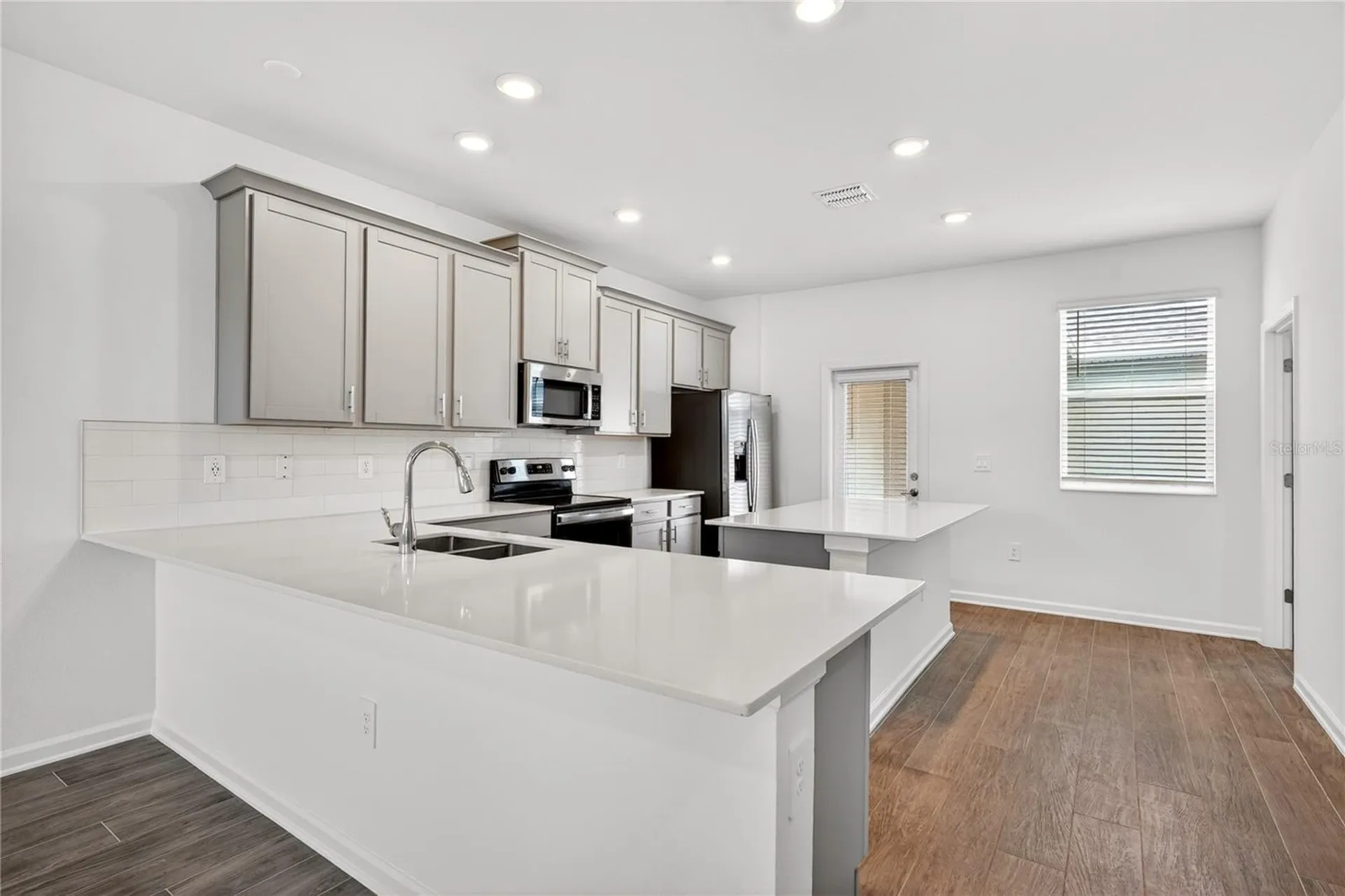 2559 Relaxing Lane Kissimmee FL 34744