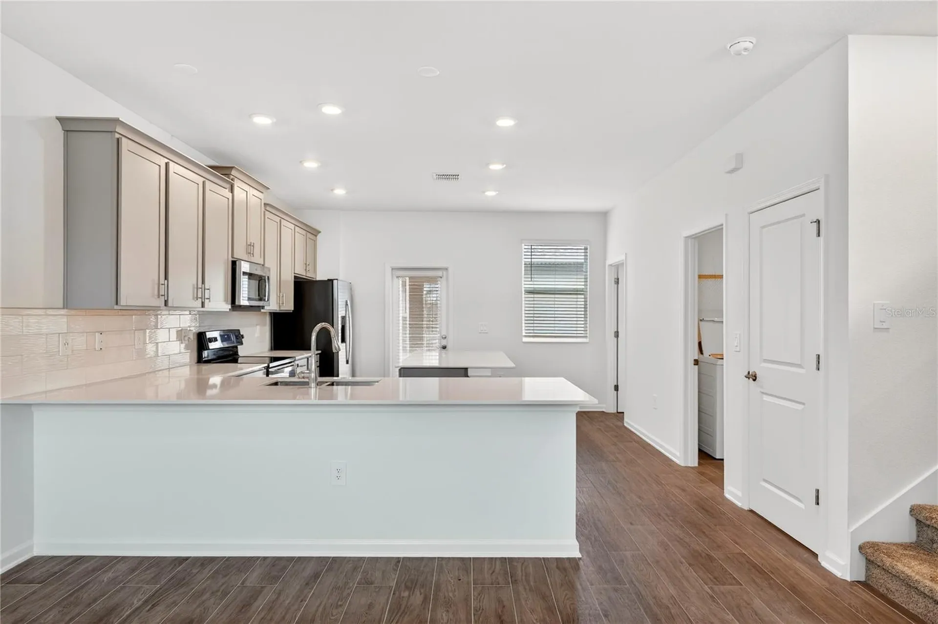2559 Relaxing Lane Kissimmee FL 34744