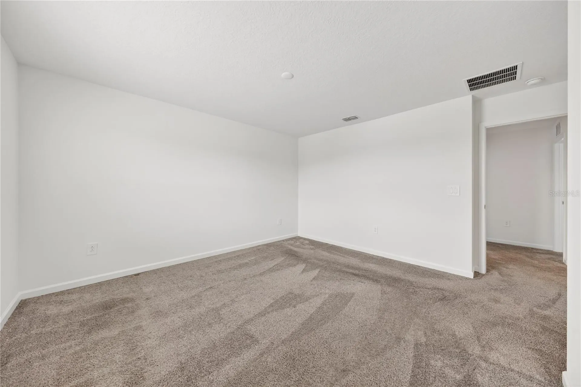 2559 Relaxing Lane Kissimmee FL 34744