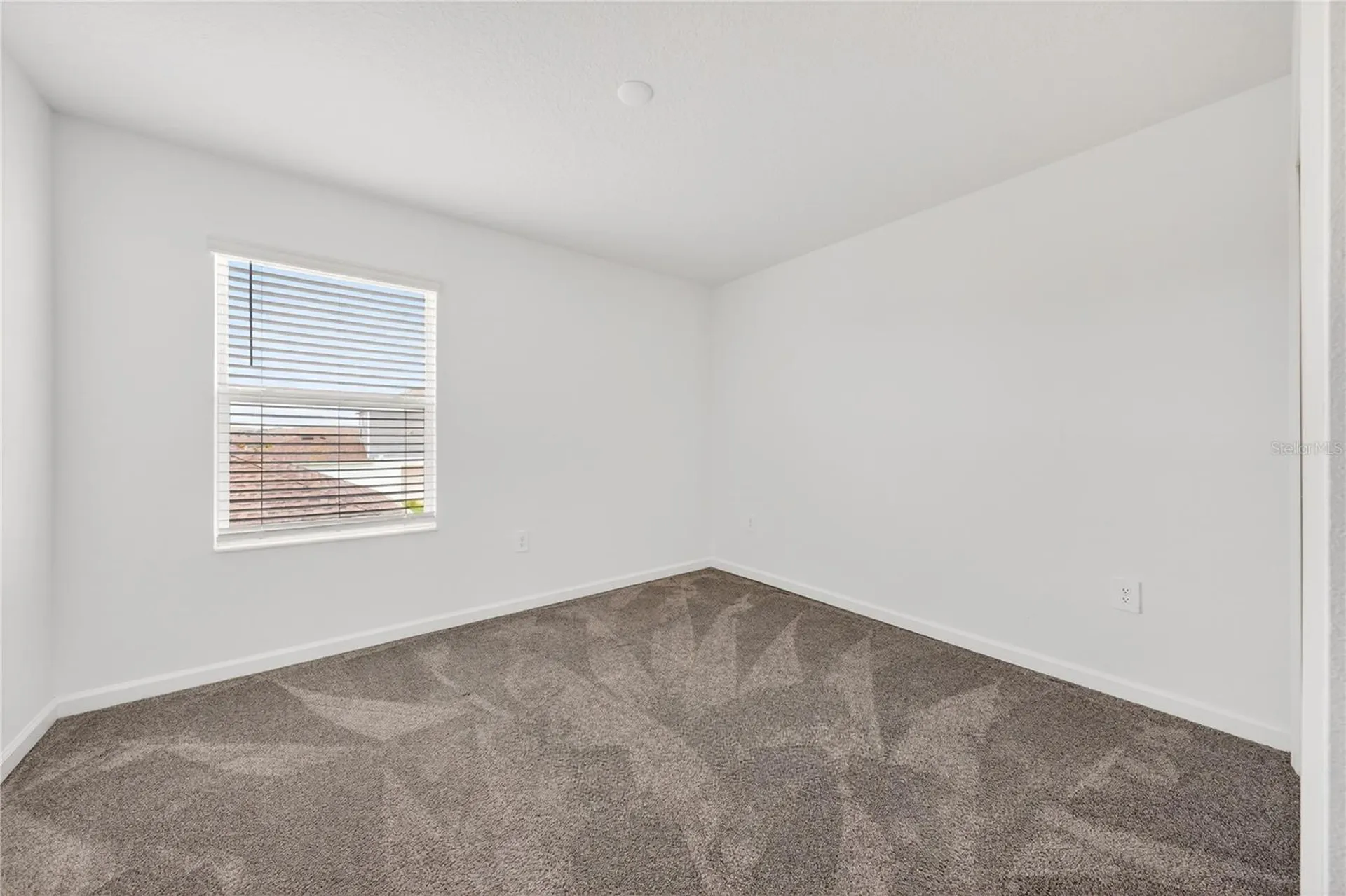 2559 Relaxing Lane Kissimmee FL 34744
