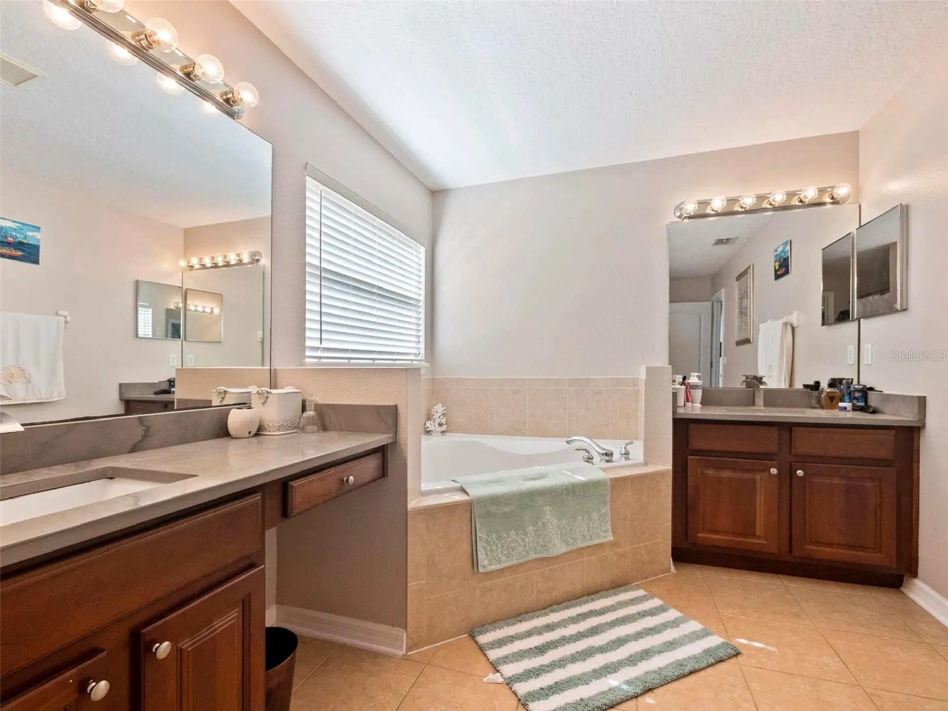 4490 Spring Blossom Lane Kissimmee FL 34746