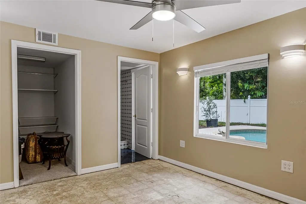 8205 Westridge Drive Tampa FL 33615