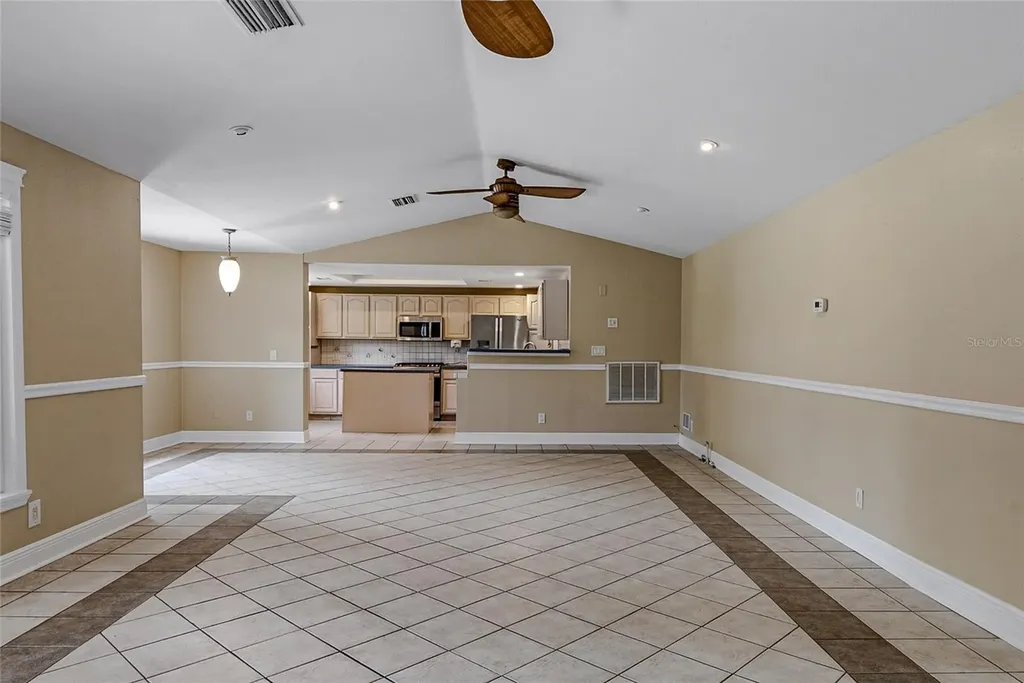 8205 Westridge Drive Tampa FL 33615