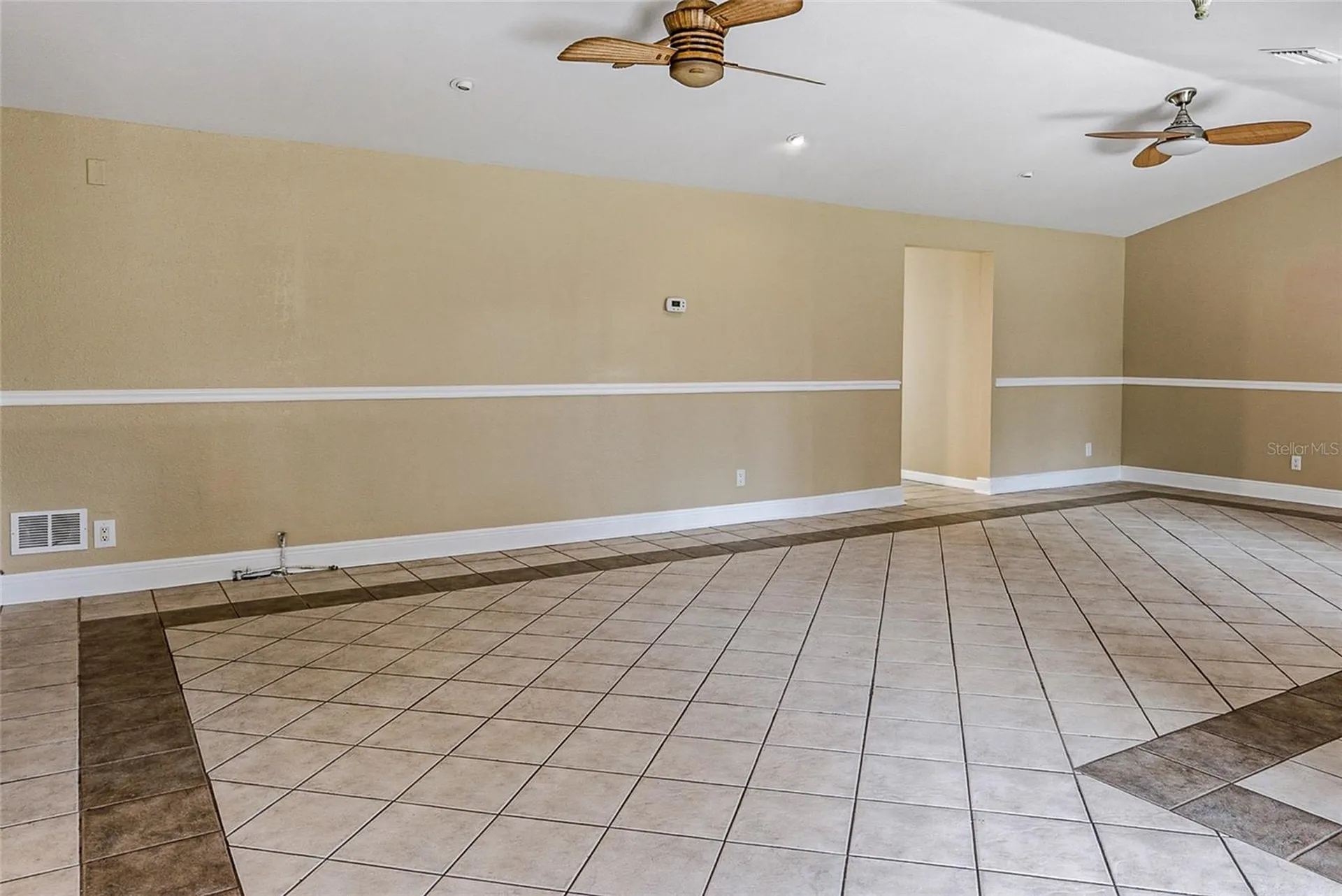 8205 Westridge Drive Tampa FL 33615