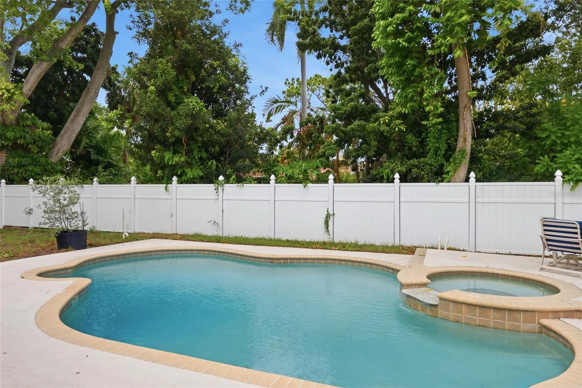 8205 Westridge Drive Tampa FL 33615