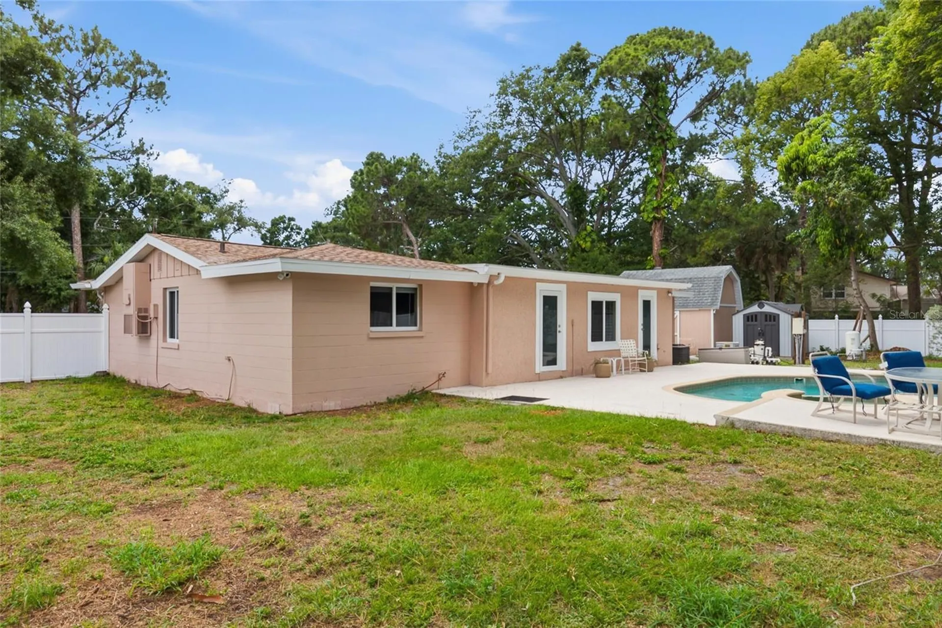 8205 Westridge Drive Tampa FL 33615
