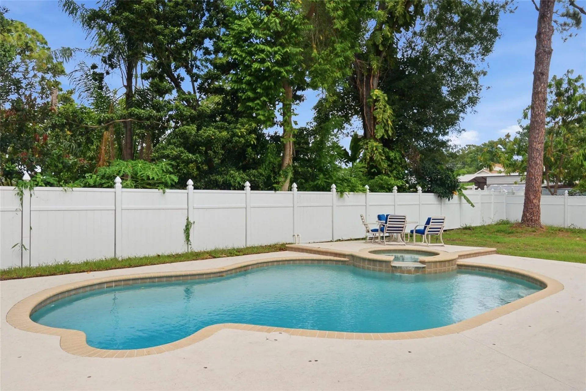 8205 Westridge Drive Tampa FL 33615