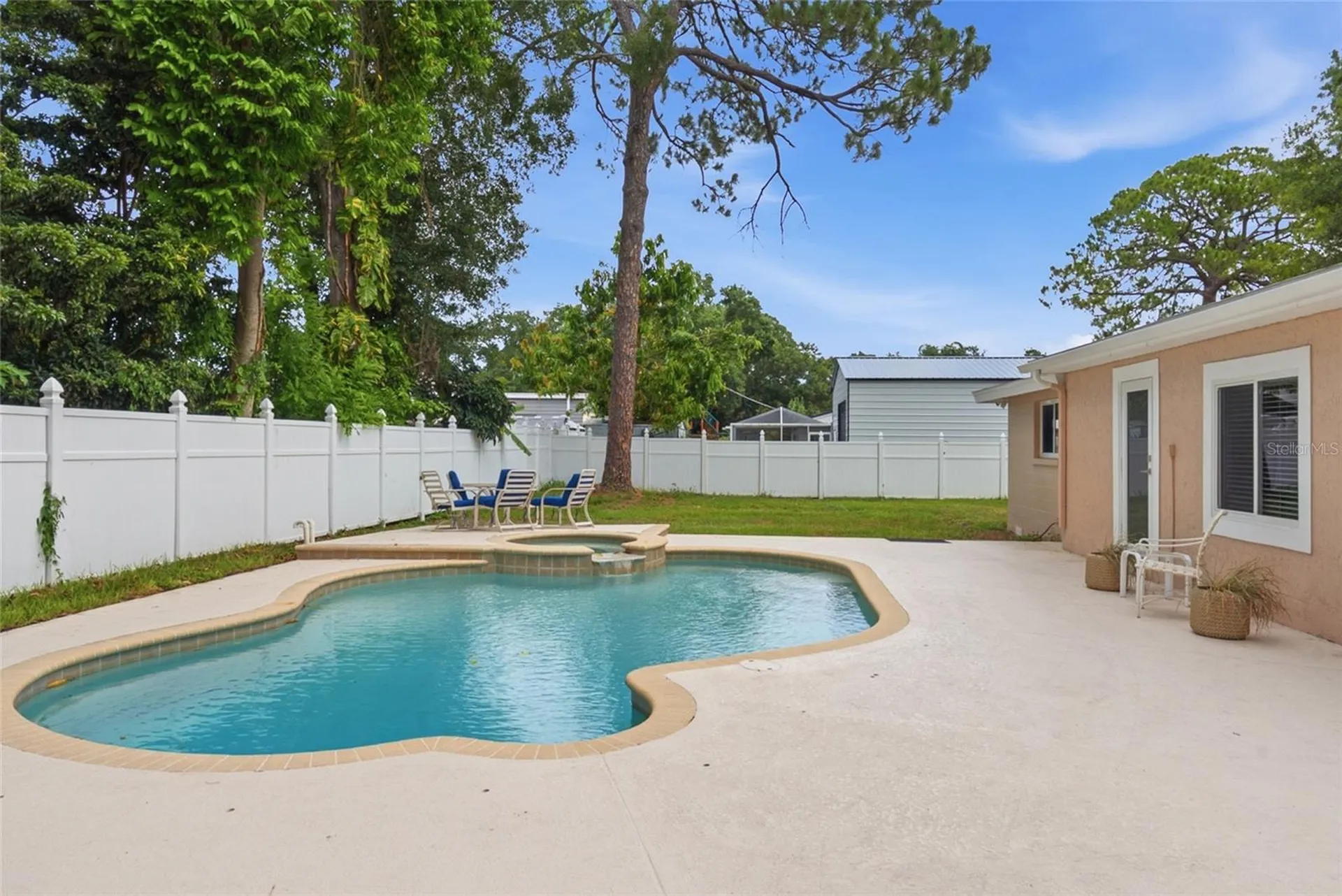 8205 Westridge Drive Tampa FL 33615
