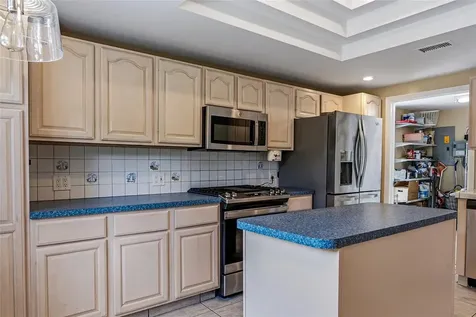 8205 Westridge Drive Tampa FL 33615
