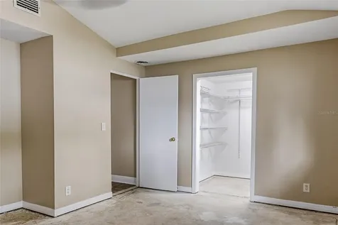 8205 Westridge Drive Tampa FL 33615