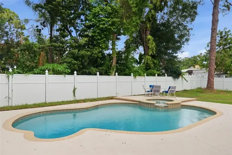8205 Westridge Drive Tampa FL 33615