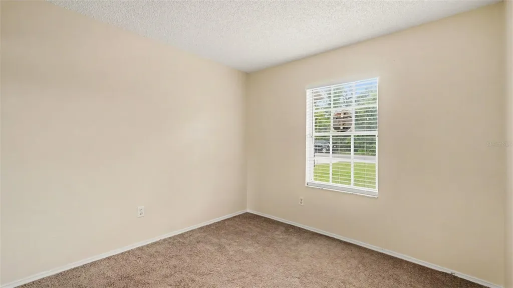206 Oak Circle Ocala FL 34472