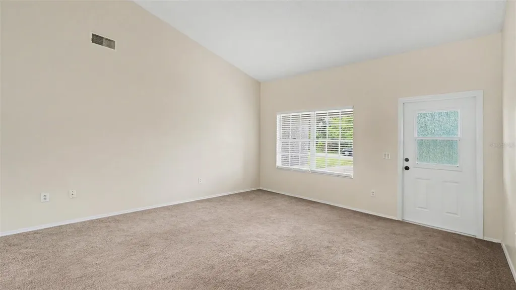 206 Oak Circle Ocala FL 34472
