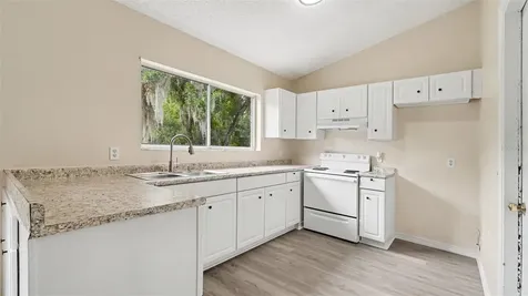 206 Oak Circle Ocala FL 34472