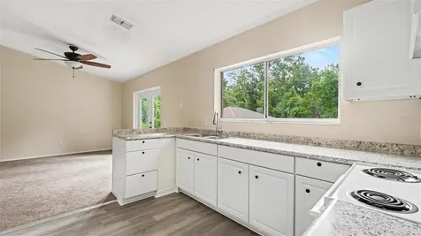 206 Oak Circle Ocala FL 34472