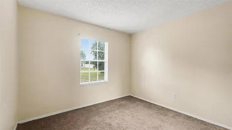 206 Oak Circle Ocala FL 34472