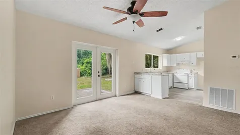 206 Oak Circle Ocala FL 34472