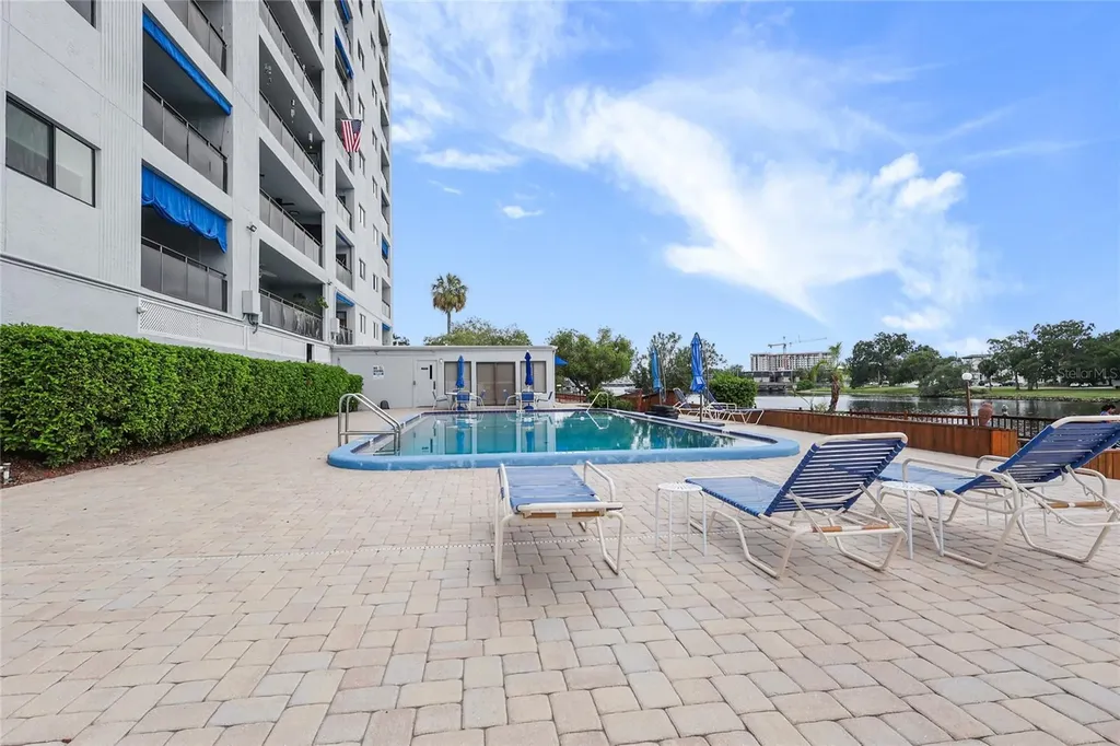 2780 N Riverside Drive Tampa FL 33602