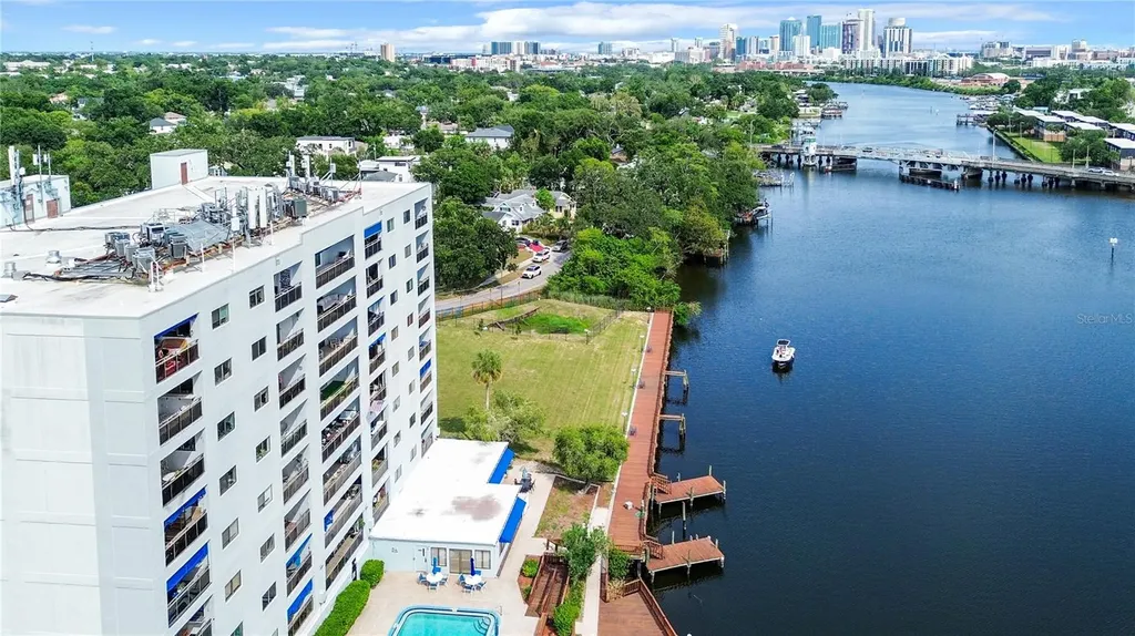 2780 N Riverside Drive Tampa FL 33602