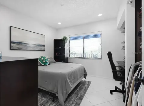 2780 N Riverside Drive Tampa FL 33602