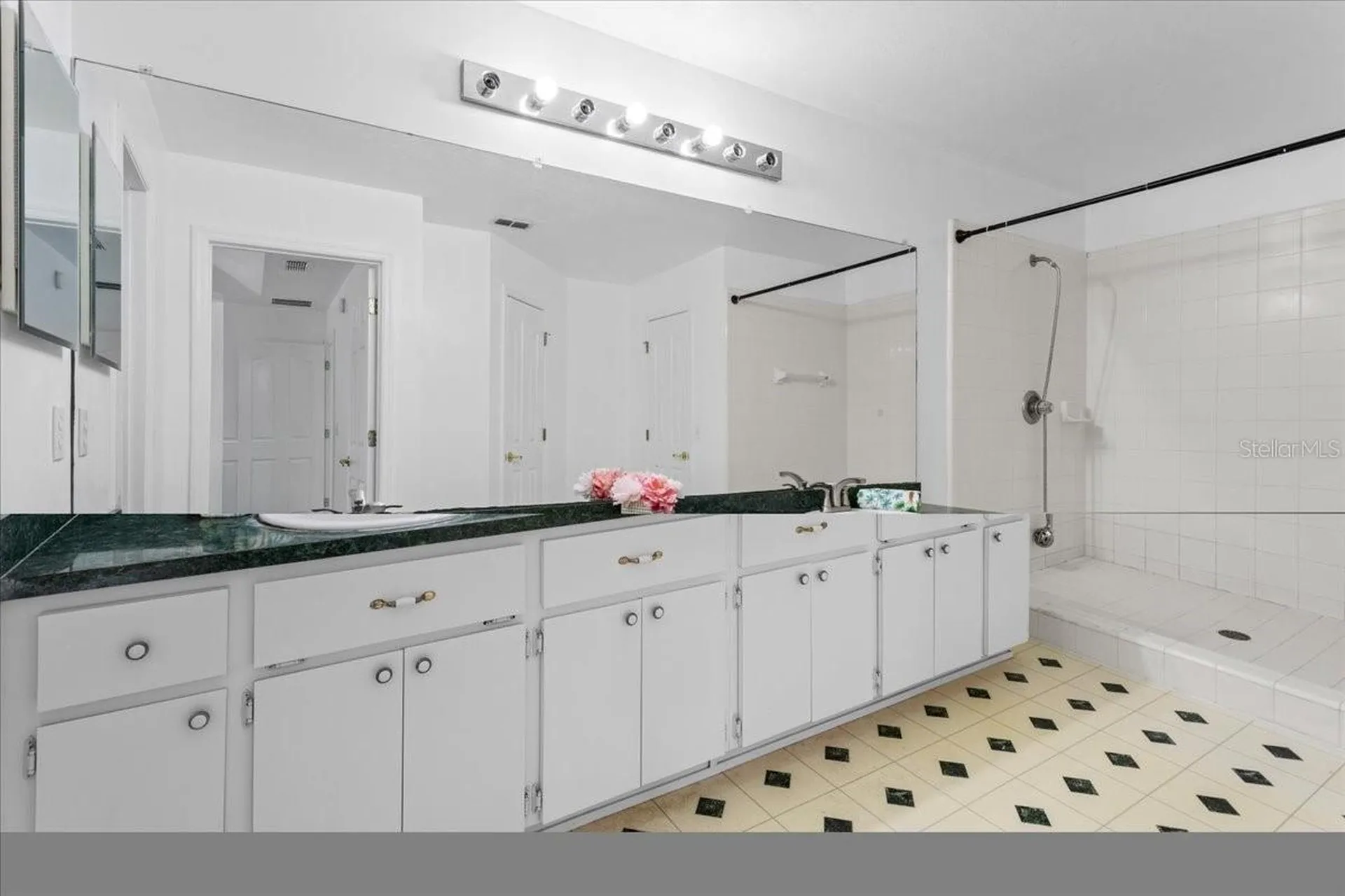 10336 NW 13th Avenue Gainesville FL 32606