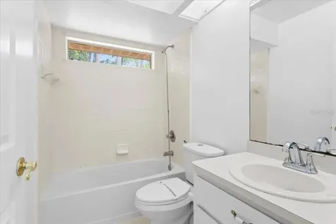 10336 NW 13th Avenue Gainesville FL 32606