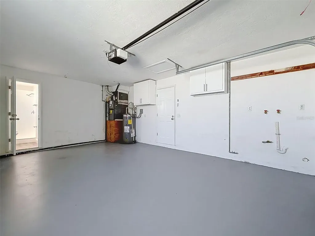 307 87th Avenue NE St Petersburg FL 33702
