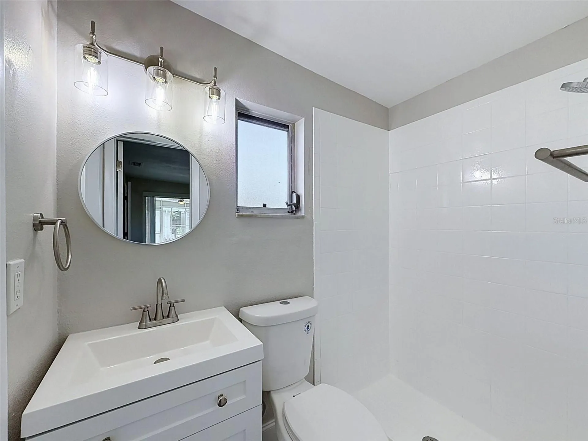 307 87th Avenue NE St Petersburg FL 33702