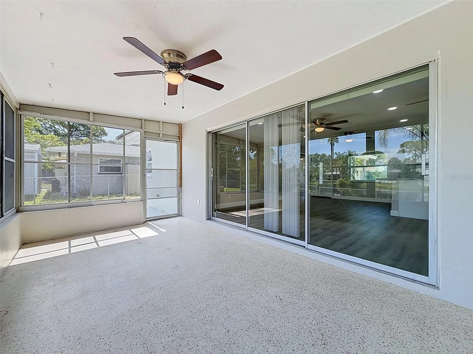 307 87th Avenue NE St Petersburg FL 33702