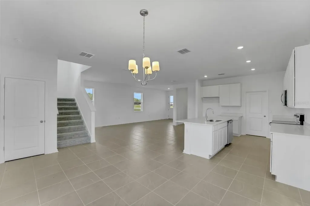 1006 Swamp Chestnut Loop Lady Lake FL 32159