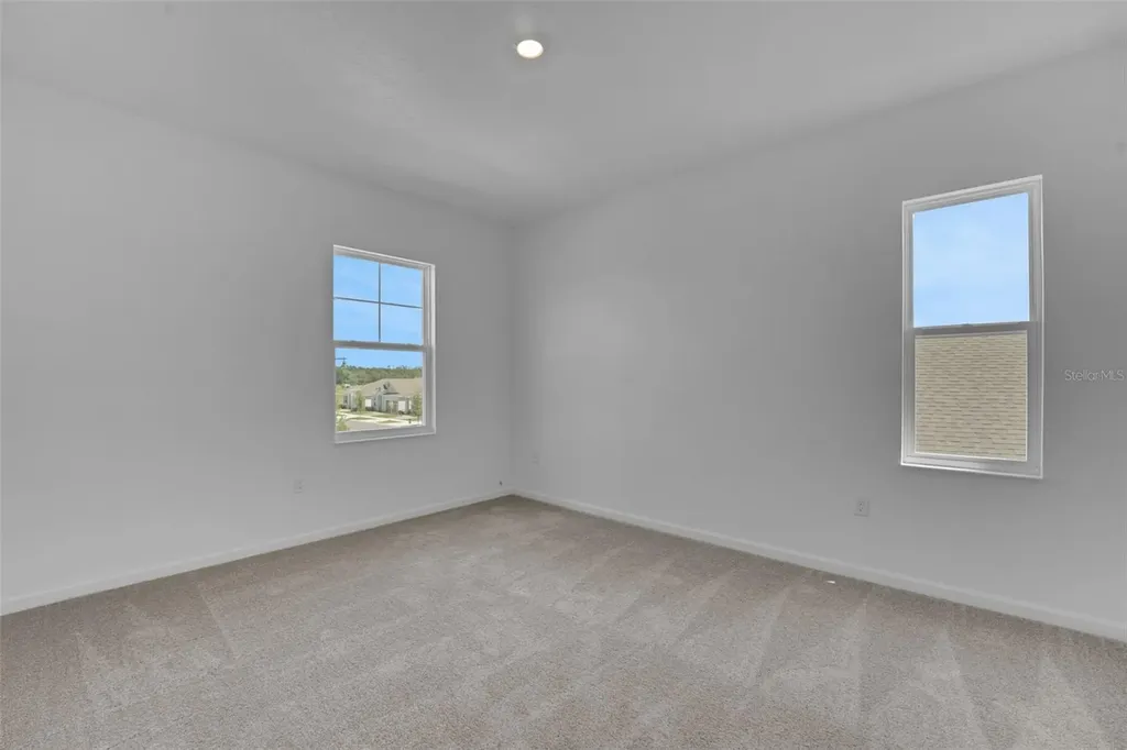 1006 Swamp Chestnut Loop Lady Lake FL 32159