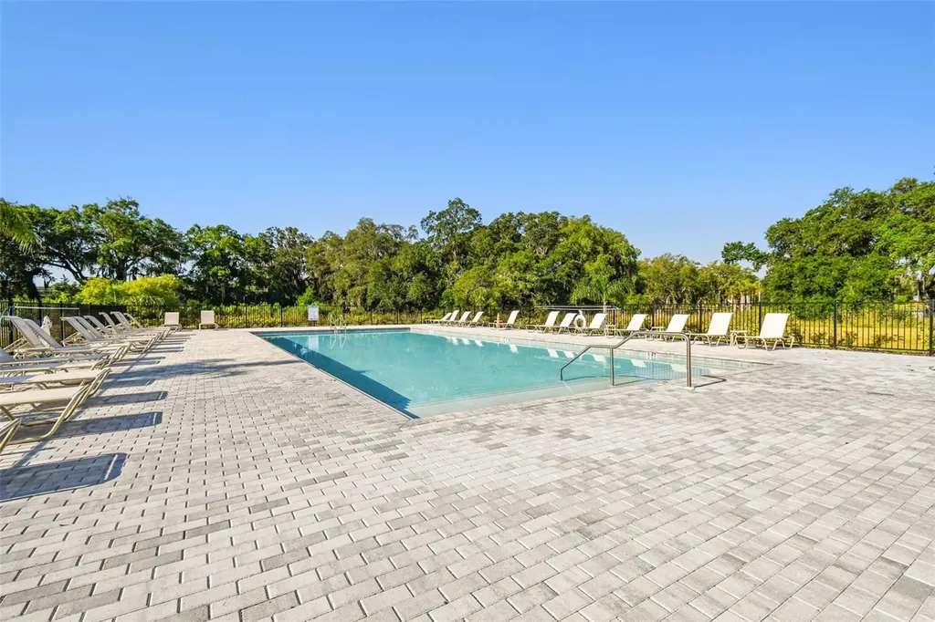35271 Crescent Creek Drive Zephyrhills FL 33541