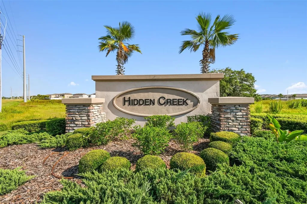 35271 Crescent Creek Drive Zephyrhills FL 33541