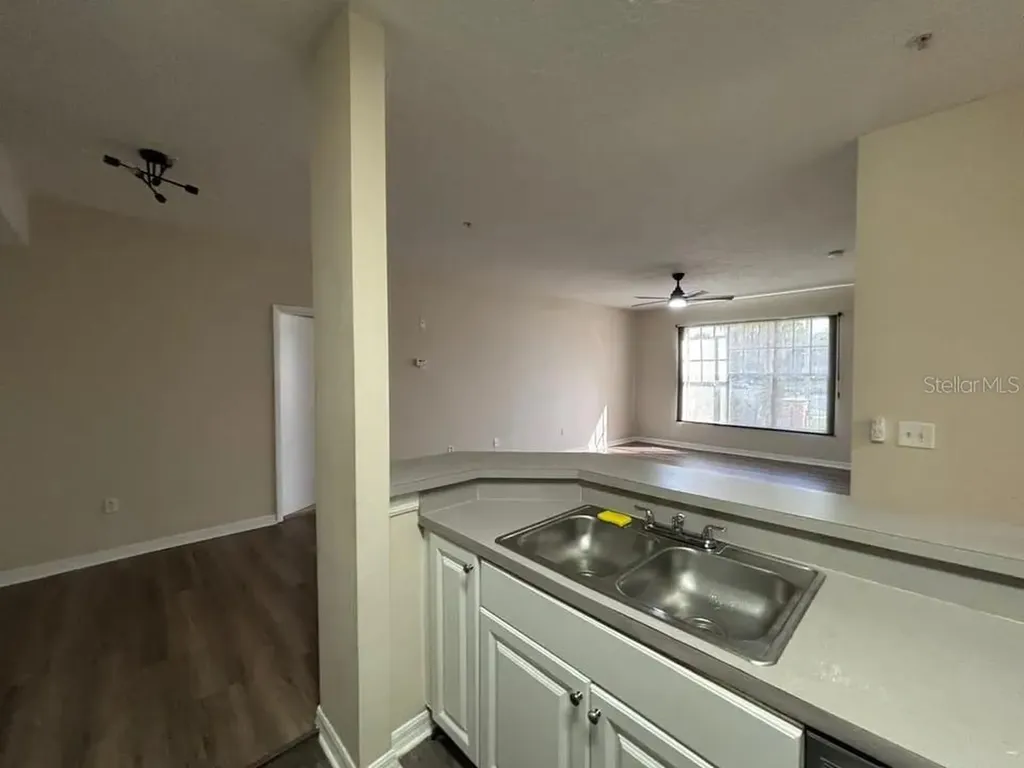 5560 Metrowest Boulevard Orlando FL 32811