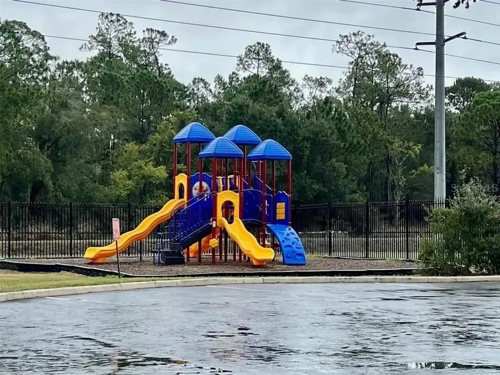 5560 Metrowest Boulevard Orlando FL 32811