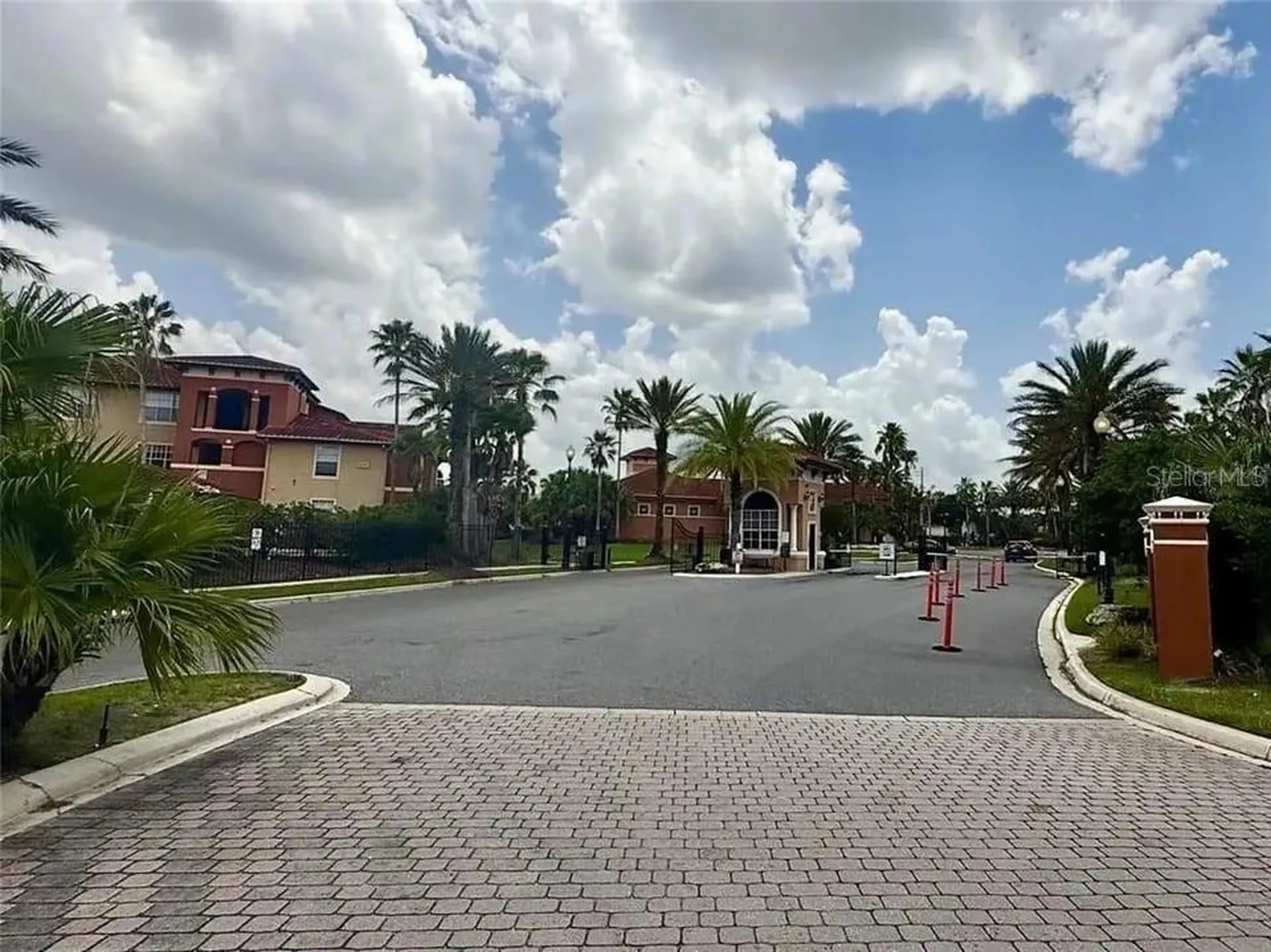 5560 Metrowest Boulevard Orlando FL 32811