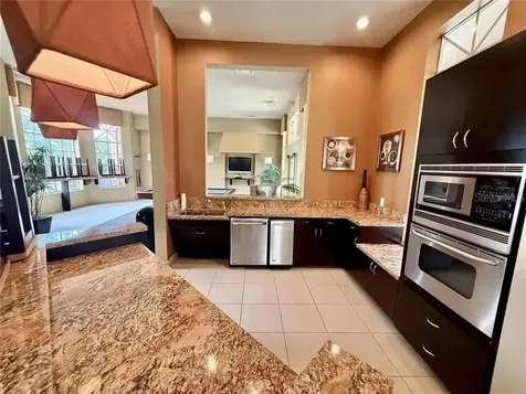 5560 Metrowest Boulevard Orlando FL 32811