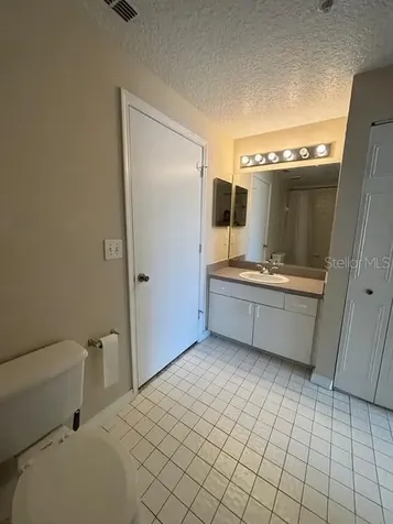 5560 Metrowest Boulevard Orlando FL 32811
