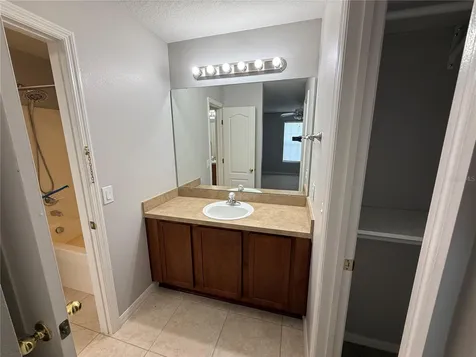 2260 Tradewinds Drive Kissimmee FL 34746