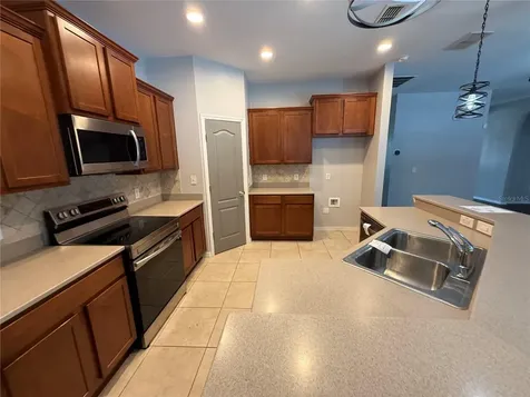 2260 Tradewinds Drive Kissimmee FL 34746