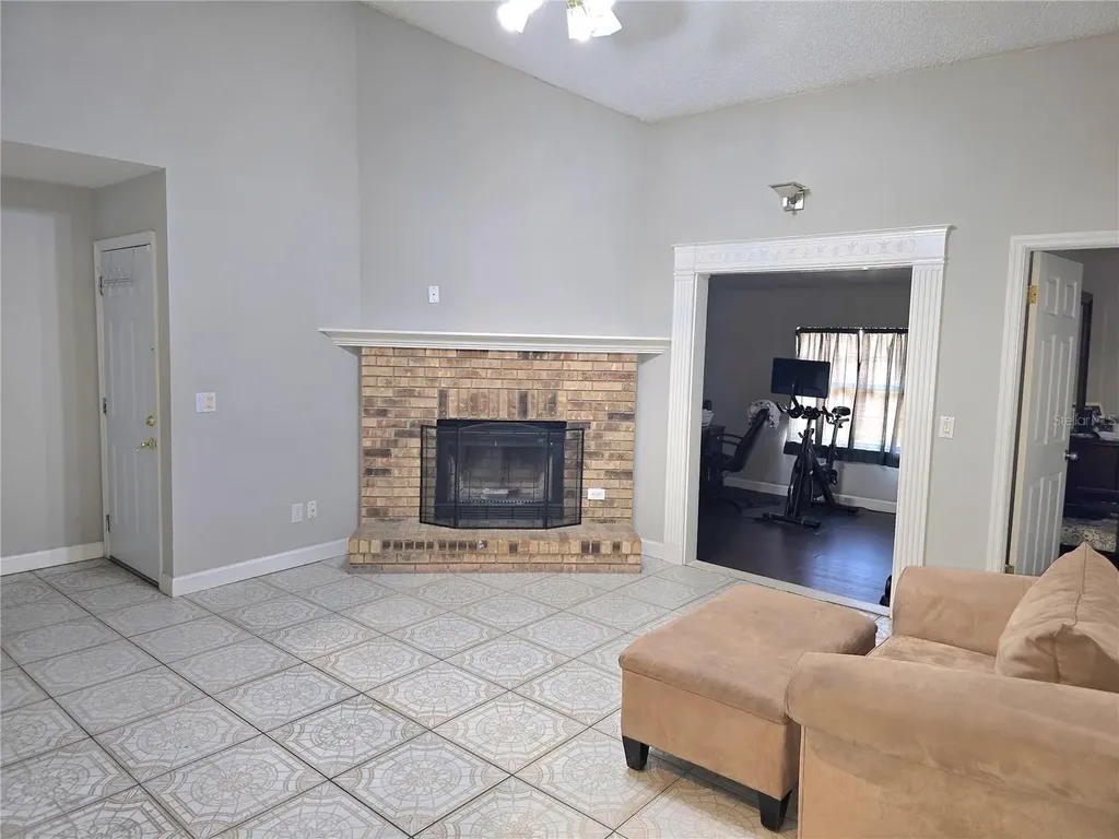 8433 Commander Cove Winter Park FL 32792