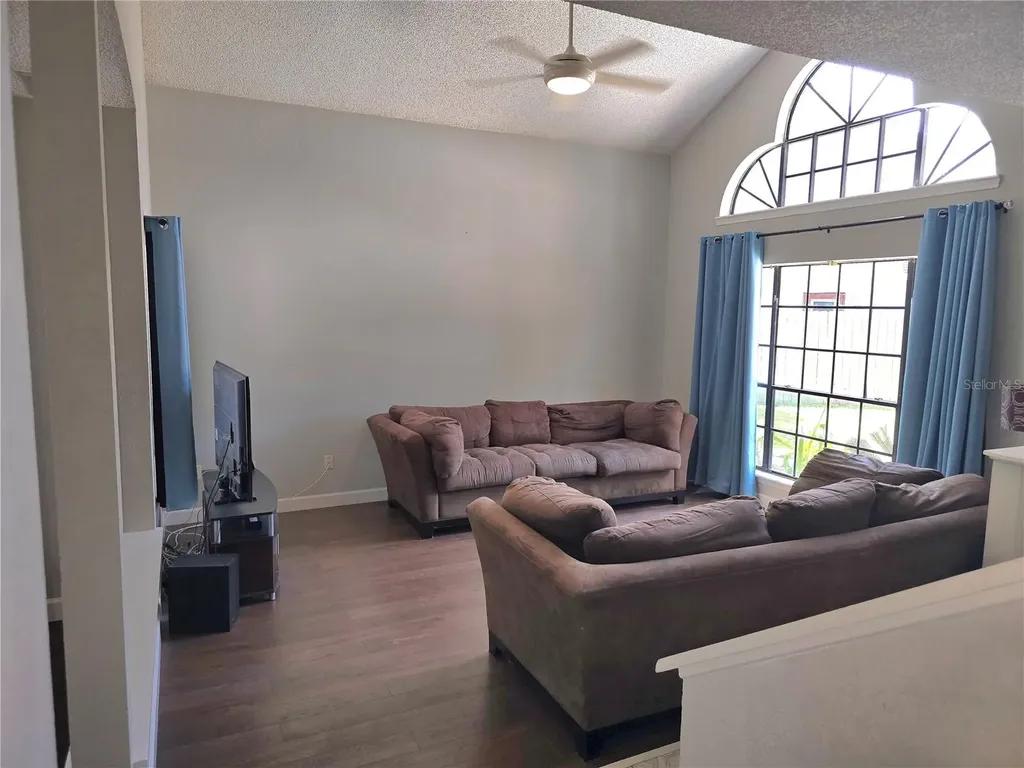8433 Commander Cove Winter Park FL 32792