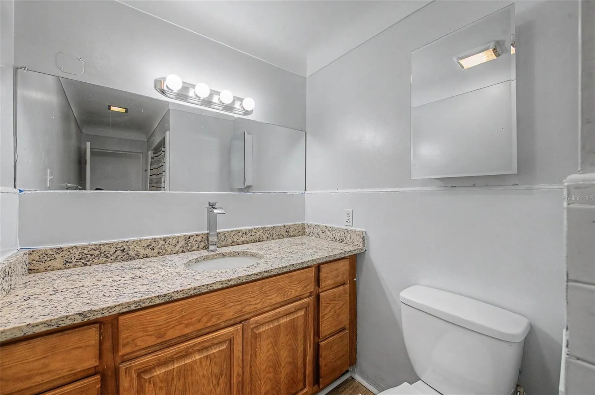4738 9th Street Zephyrhills FL 33542