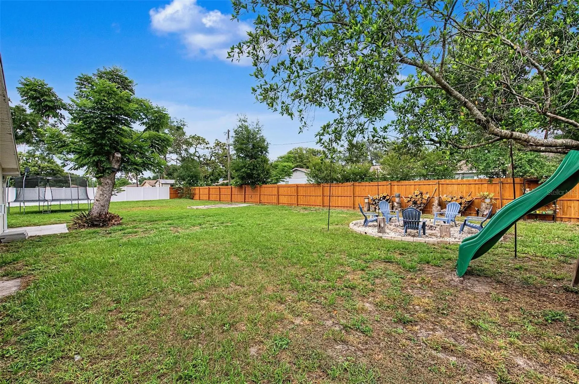4738 9th Street Zephyrhills FL 33542
